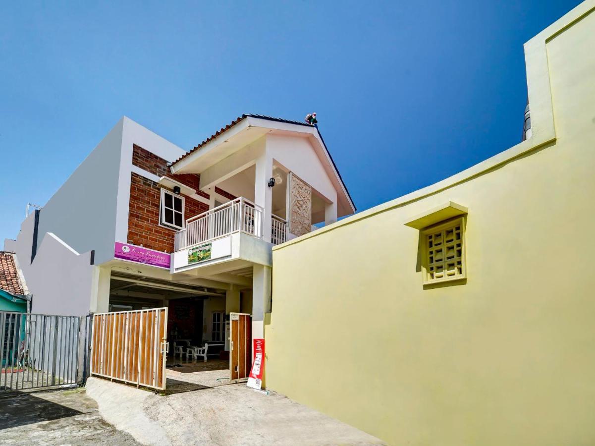 Super Oyo 91173 Guesthouse King Puntodewo Pakualaman المظهر الخارجي الصورة